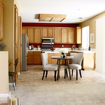 Styled to Sell - View into the kitchen - Home Staging Near Me Styled to Sell - View into the kitchen - Home Staging Near Me