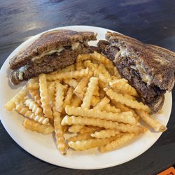 1776 Bar and Grill