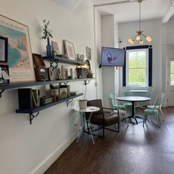 Fort Thomas Parlor
