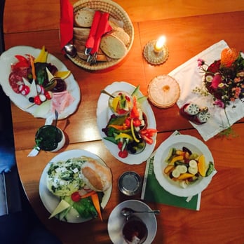 Die Brücke - Cafes Near Me - Frankfurt, HE