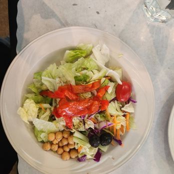 Vito's Ristorante - Side salad that comes with your à la carte dinner - Italian Near Me - East Syracuse, New York Vito's Ristorante - Side salad that comes with your à la carte dinner - Italian Near Me - East Syracuse, New York