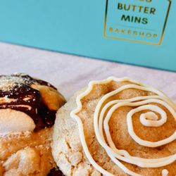 Miss Buttermins Bakeshop - Chunky cookies in beautiful gift boxes. Send some to a friend or loved one.
