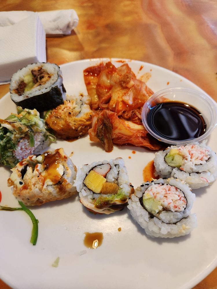 Food from A-Star Buffet