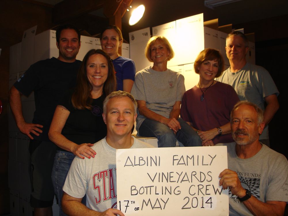 Albini Family Vineyards Logo