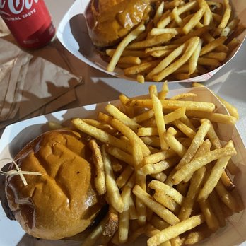 Fat Boy Ricks Burgers - Burgers Near Me - Miami, Florida