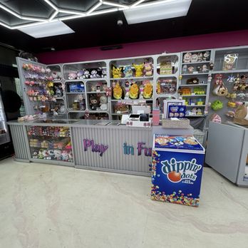Claw World - Arcades Near Me - Las Vegas, Nevada