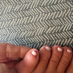 Artesian Nail's