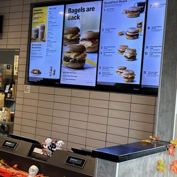 McDonald's - Burgers Near Me - Fairburn, Georgia