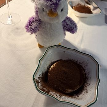 Alfredo alla Scrofa - Tiramisú - Italian Near Me - Rome, RM