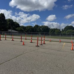 Mr. Bentley's Driving School - Parallel & Perpendicular Parking Course