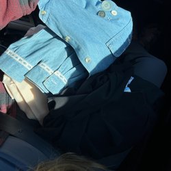 Jan's Thrift Shop - Great items!
