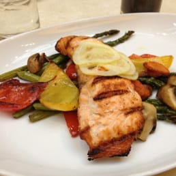 Delicious freshly grilled salmon and veggies Delicious freshly grilled salmon and veggies