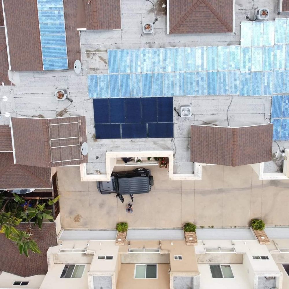 Slide of Nunez Electric and Solar