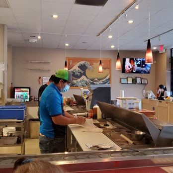 Sakanaya - a man working in a restaurant - Sushi Bars Near Me - Vancouver, Washington Sakanaya - a man working in a restaurant - Sushi Bars Near Me - Vancouver, Washington