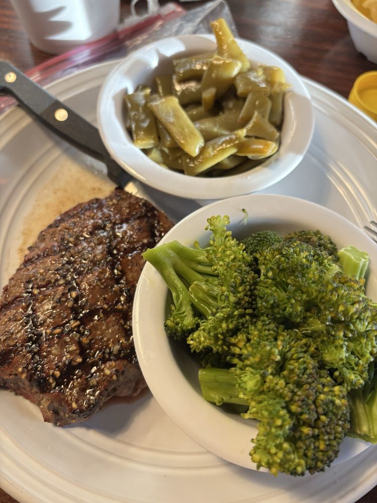 Sixth Street Steakhouse Image