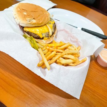 The Garage Café - Kids cheeseburger w/ fries - American Near Me - Notus, Idaho The Garage Café - Kids cheeseburger w/ fries - American Near Me - Notus, Idaho