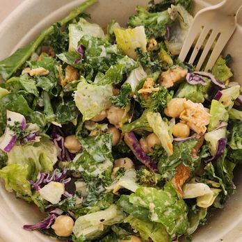 Chopt Creative Salad Co. - junior salad with broccoli and chickpeas - Salad Near Me - Wilmington, North Carolina