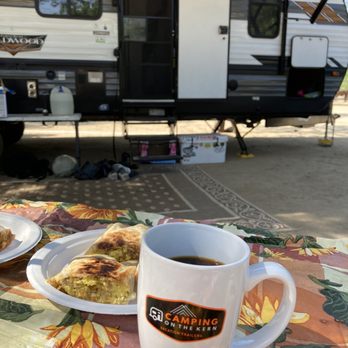 Camping on the Kern - RV Rental Near Me - Wofford Heights, California Camping on the Kern - RV Rental Near Me - Wofford Heights, California