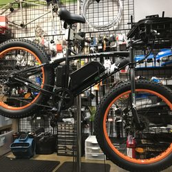 The Bicycle Mechanic Ebikes and Repairs - We build and tune your new ebike so it is ready to ride.  Ecotrcs box bike build m