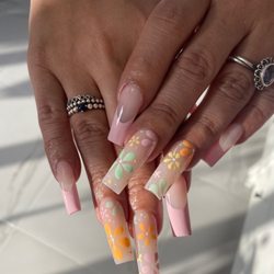 T-Nailroom