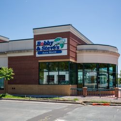 Bobby & Steve's Auto World