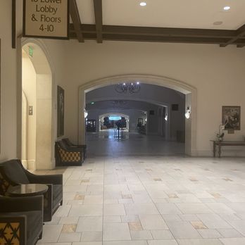 Rosen Shingle Creek - Lobby area towards the restaurants and the convention center and ballrooms. Elevators to the left. - Resorts Near Me - Orlando, Florida Rosen Shingle Creek - Lobby area towards the restaurants and the convention center and ballrooms. Elevators to the left. - Resorts Near Me - Orlando, Florida