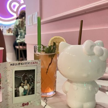 Hello Kitty Cafe - Cafes Near Me - Irvine, California Hello Kitty Cafe - Cafes Near Me - Irvine, California