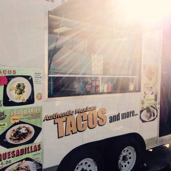 Crown Food Truck - Truck - Food Trucks Near Me - Keller, Texas