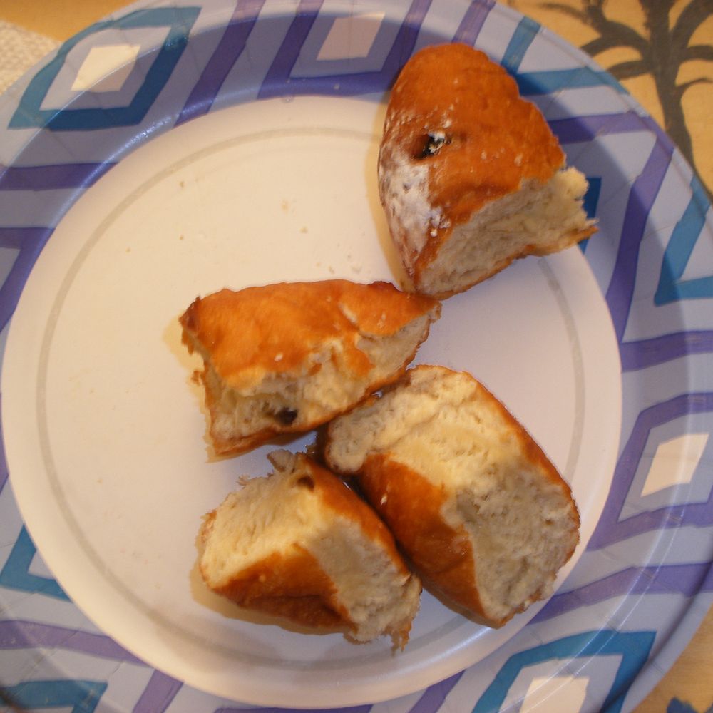 New Palace Bakery - Where are the raisins in this $3.00 paczki? - Bakeries Near Me - Hamtramck, Michigan New Palace Bakery - Where are the raisins in this $3.00 paczki? - Bakeries Near Me - Hamtramck, Michigan