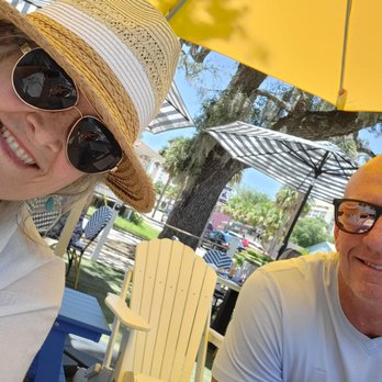 Alligator Reef Club - Cute outdoor area - Bars Near Me - Melbourne, Florida