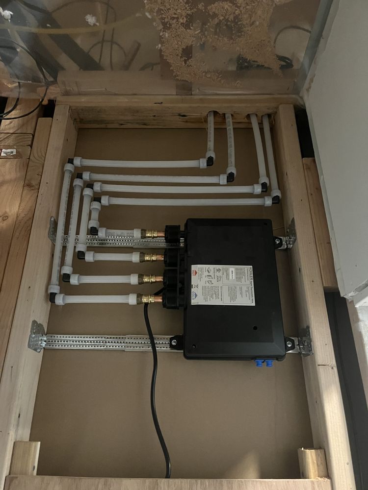 Slide of Rainier Rooter & Plumbing