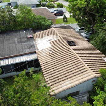 Elite Tech Roofing - Before elite tech roofing - Roofing Near Me - Pompano Beach, Florida