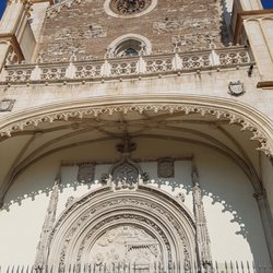 Parroquia de San Jerónimo El Real - I like its architecture style