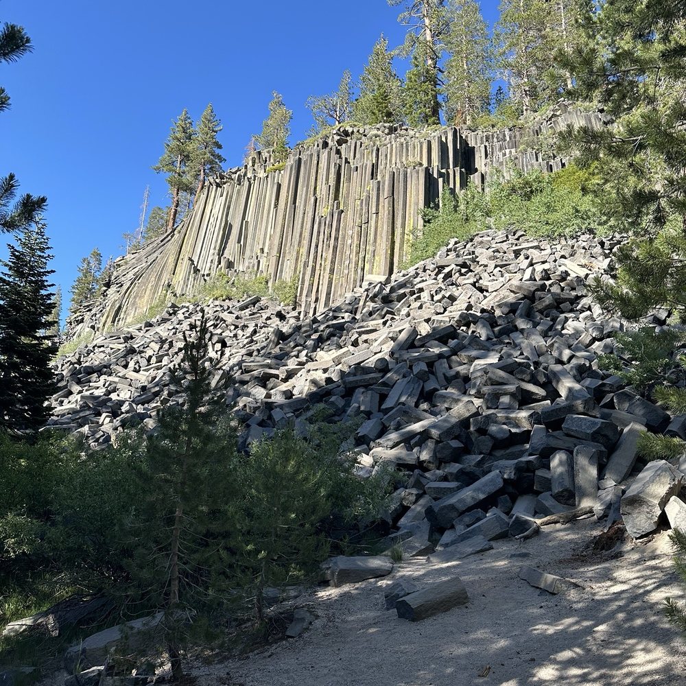 Devil's Postpile National Monument - Landmarks & Historical Buildings Near Me - Mammoth Lakes, California Devil's Postpile National Monument - Landmarks & Historical Buildings Near Me - Mammoth Lakes, California