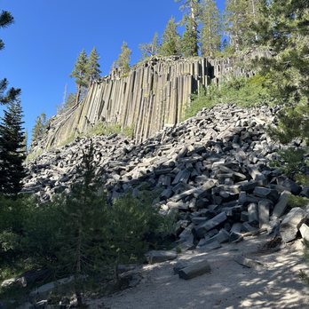Devil's Postpile National Monument - Landmarks & Historical Buildings Near Me - Mammoth Lakes, California
