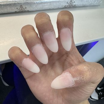 Danny Nails & Spa - Nail Salons Near Me - Massapequa Park, New York