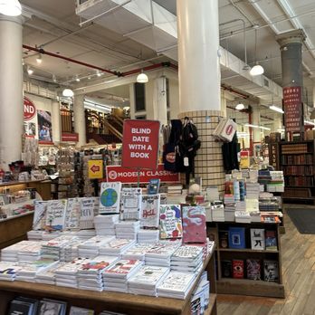 Strand Bookstore - Bookstores Near Me - New York, New York