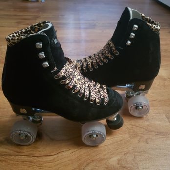 Skateworks - Moxi panther skates - Skate Shops Near Me - Santa Cruz, California Skateworks - Moxi panther skates - Skate Shops Near Me - Santa Cruz, California