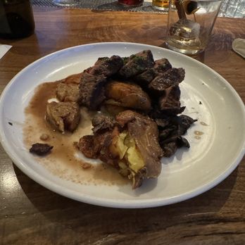 Sixty Vines - New American Near Me - Nashville, Tennessee