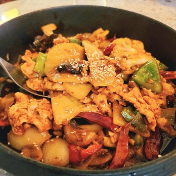 Dan Dan - Ardmore - Aromatic Spicy Pot! - Cocktail Bars Near Me - Ardmore, Pennsylvania