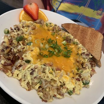 Sweet E's Cafe - The mess - Cafes Near Me - Honolulu, Hawaii Sweet E's Cafe - The mess - Cafes Near Me - Honolulu, Hawaii