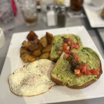 Wake Up Café - Avocado Toast & Eggs - American Near Me - New Smyrna Beach, Florida Wake Up Café - Avocado Toast & Eggs - American Near Me - New Smyrna Beach, Florida