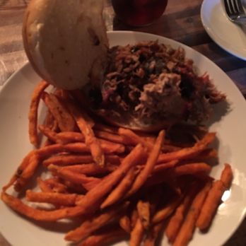 Smoke Shack - Pulled pork - Barbeque Near Me - Milwaukee, Wisconsin Smoke Shack - Pulled pork - Barbeque Near Me - Milwaukee, Wisconsin