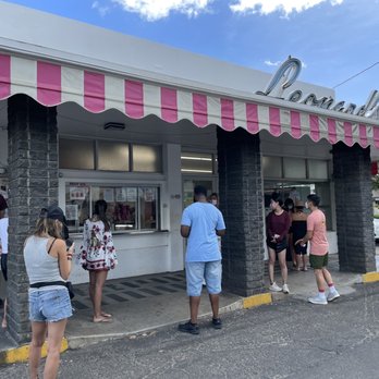 Leonard's Bakery - Outdoors - Bakeries Near Me - Honolulu, Hawaii