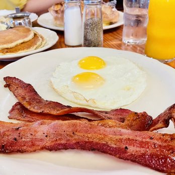 Original Pancake House - Bacon and Eggs - Breakfast & Brunch Near Me - Chicago, Illinois Original Pancake House - Bacon and Eggs - Breakfast & Brunch Near Me - Chicago, Illinois