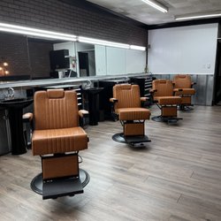 Expert Touch Men’s Salon