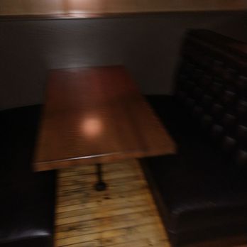 EZ Inn - Bars Near Me - Chicago, Illinois