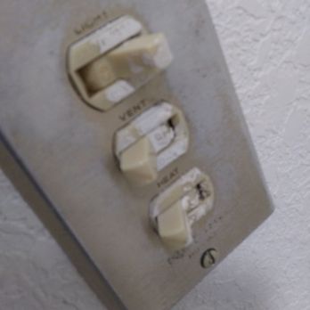 Saddlebrook Resort - Filthy bathroom switch - Resorts Near Me - Wesley Chapel, Florida Saddlebrook Resort - Filthy bathroom switch - Resorts Near Me - Wesley Chapel, Florida