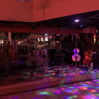 El Cuscatleco Restaurant - Music stage - live music and karaoke every weekend! - Salvadoran Near Me - Alexandria, Virginia El Cuscatleco Restaurant - Music stage - live music and karaoke every weekend! - Salvadoran Near Me - Alexandria, Virginia
