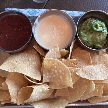Rreal Tacos - Chamblee - chips with salsa, quest, quac - Tacos Near Me - Atlanta, Georgia